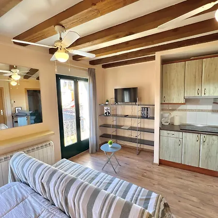 Apartmán En Centro De *